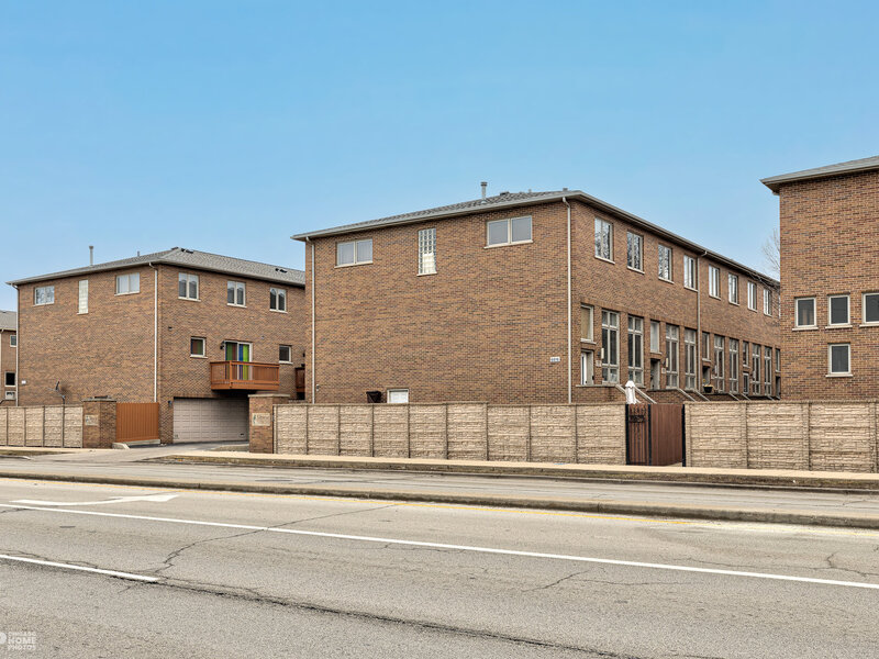 6816 W 65th Street Chicago IL 60638