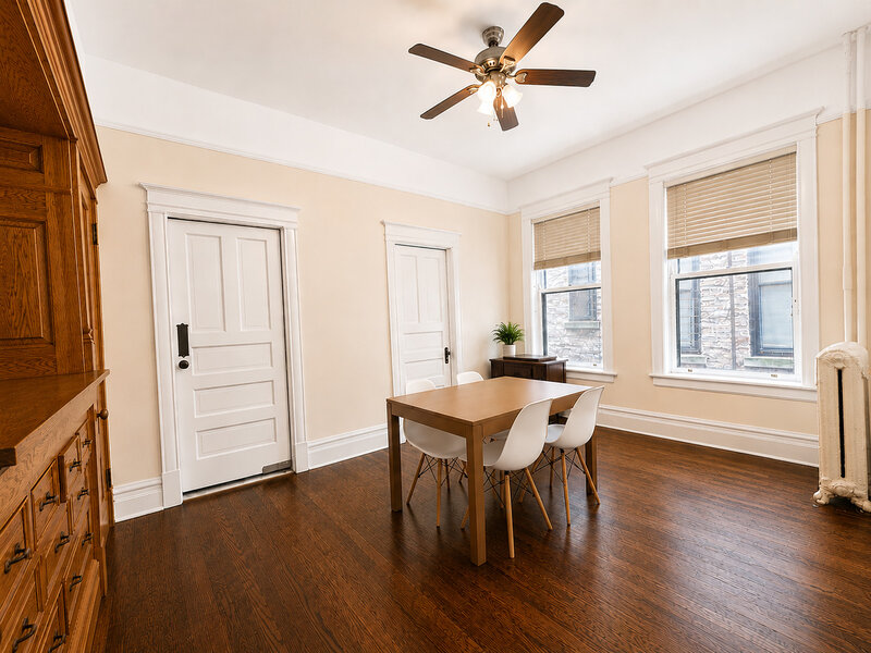 1359 E 57th Street Chicago IL 60637
