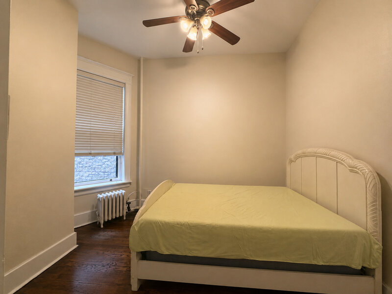 1359 E 57th Street Chicago IL 60637
