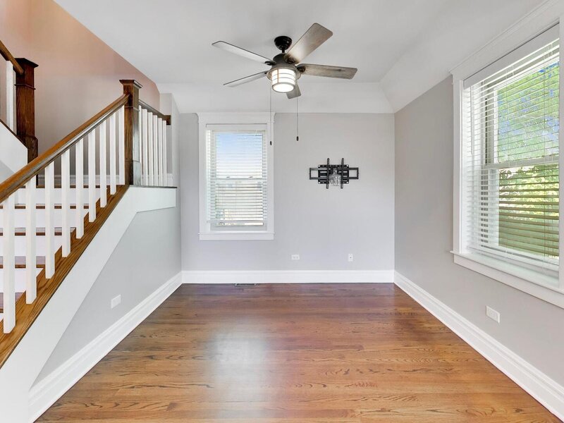 3747 Wisconsin Avenue Berwyn IL 60402