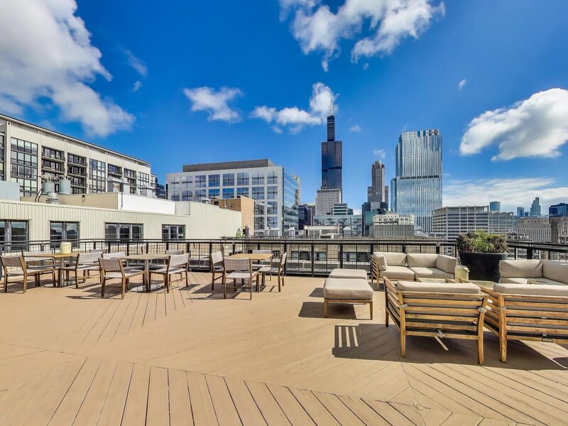 728 W Jackson Boulevard Chicago IL 60661