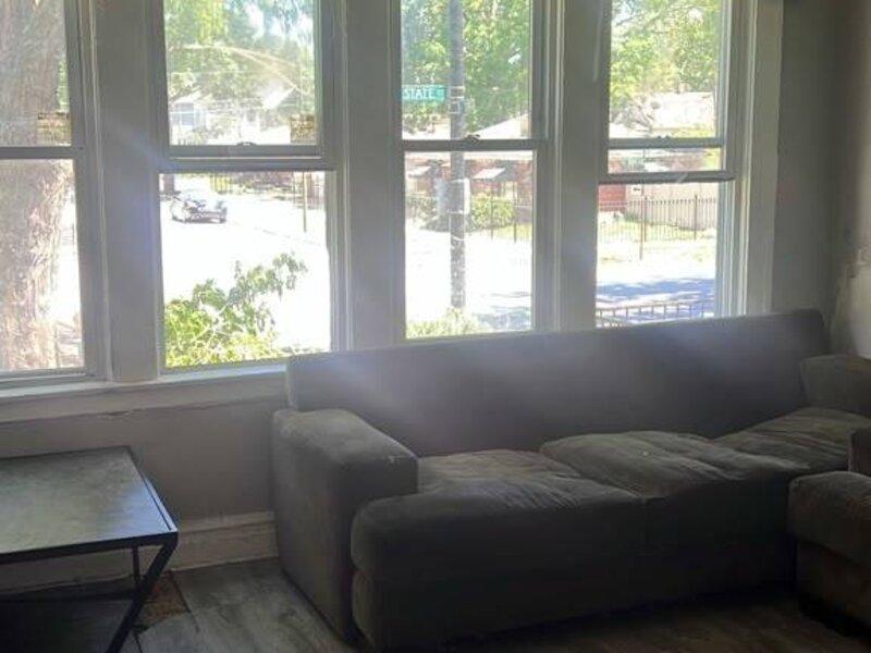 12026 S State Street Chicago IL 60628