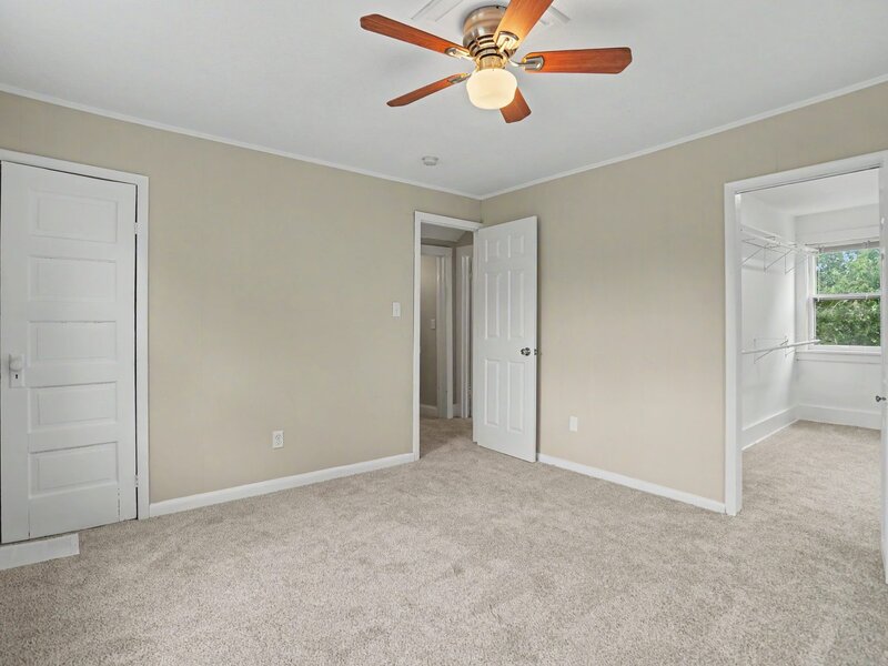 2350 Farnam Street Davenport IA 52803