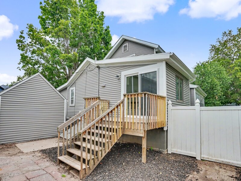 2350 Farnam Street Davenport IA 52803