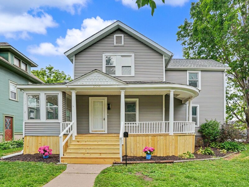 2350 Farnam Street Davenport IA 52803