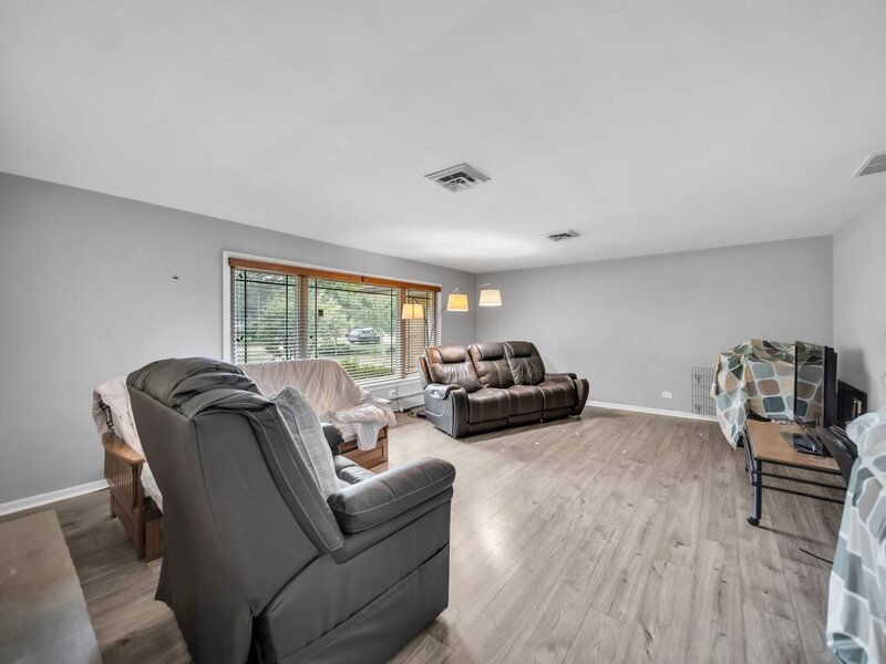 29 E Stonegate Drive Prospect Heights IL 60070