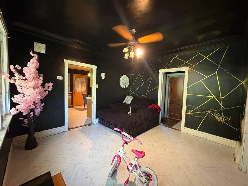 14032 S Burnham Avenue Burnham IL 60633