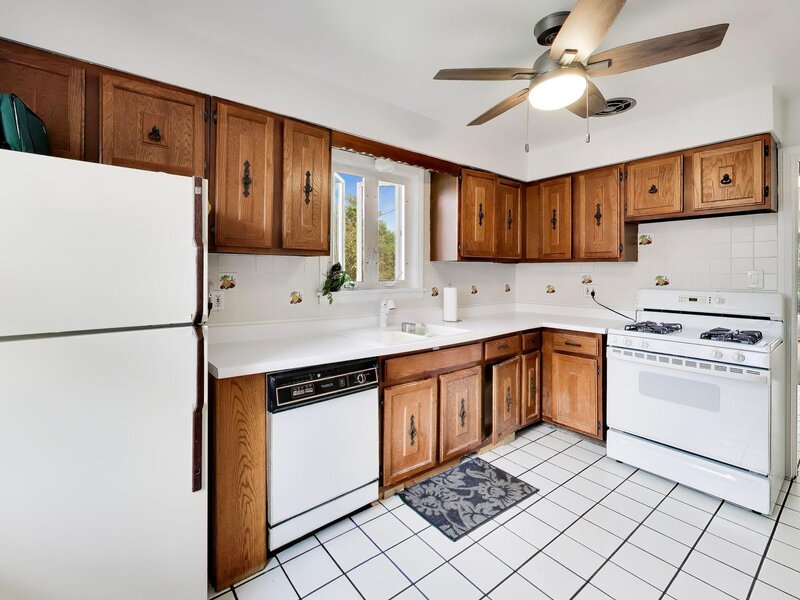 6040 N Niagara Avenue Chicago IL 60631