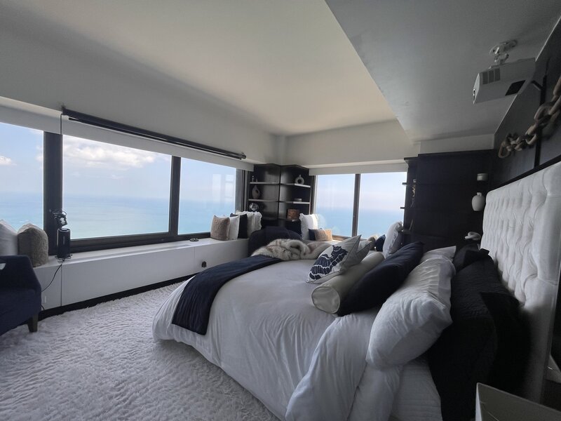 175 E Delaware Place Chicago IL 60611