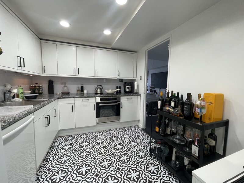 175 E Delaware Place Chicago IL 60611