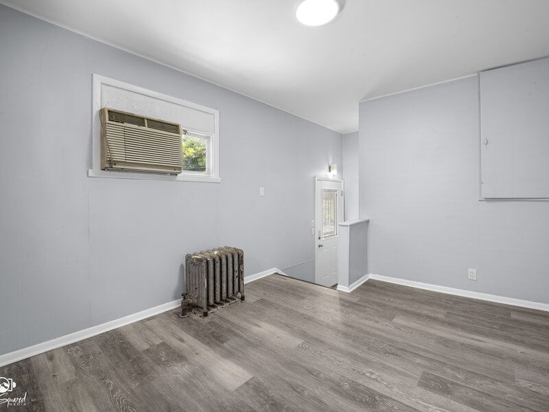 116 N Hickory Street Joliet IL 60435