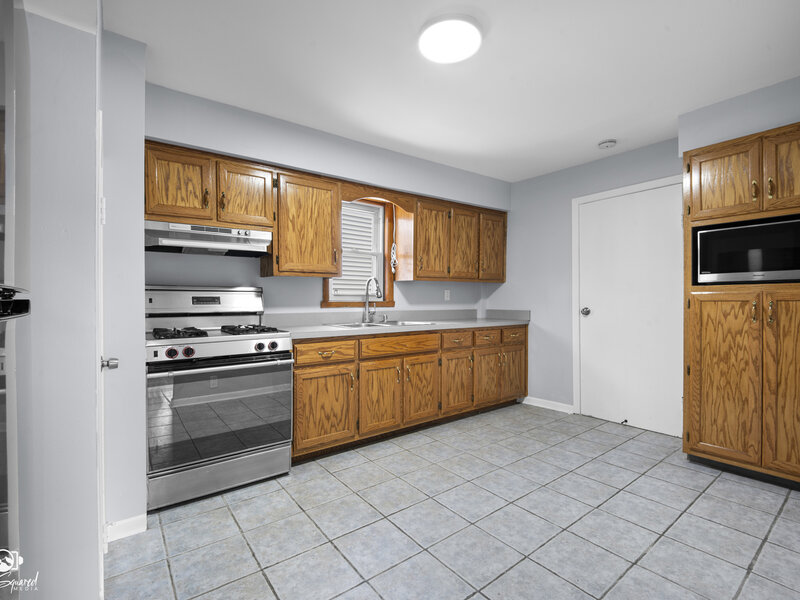 116 N Hickory Street Joliet IL 60435