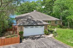 Photo of 200 N Shore Drive Oakwood Hills IL 60013