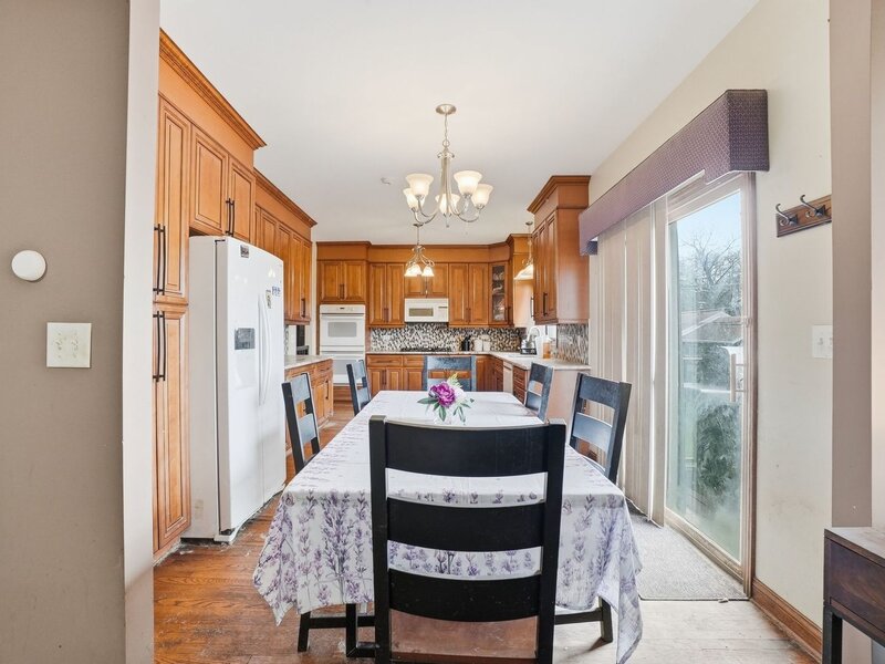 5733 W 97th Street Oak Lawn IL 60453