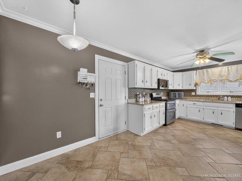 330 W Amie Avenue Hinckley IL 60520