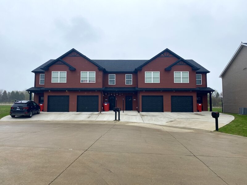 3311 Stoneway Court Champaign IL 61822
