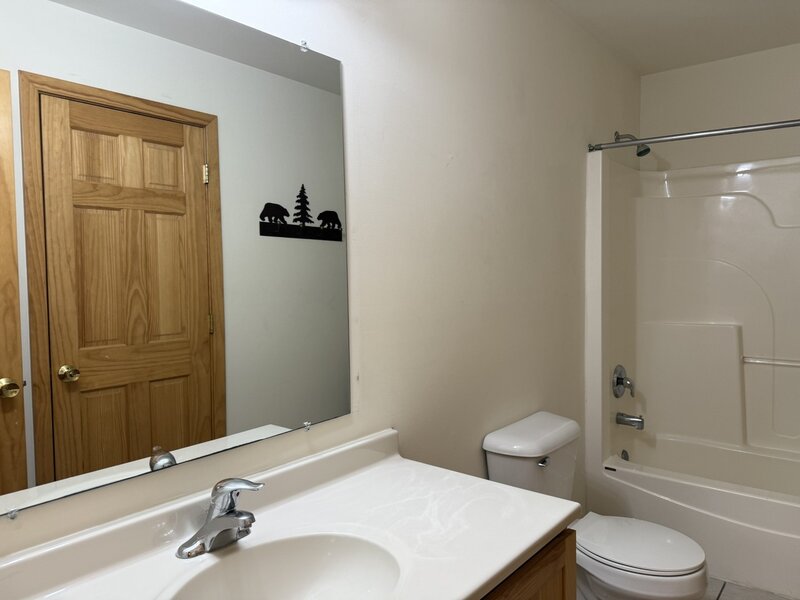 2643 N 178 Route Utica IL 61373