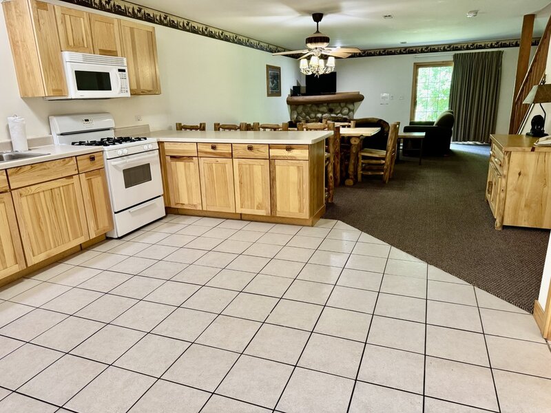 2643 N 178 Route Utica IL 61373