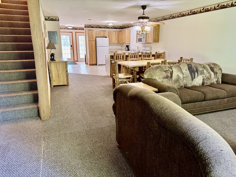 2643 N 178 Route Utica IL 61373