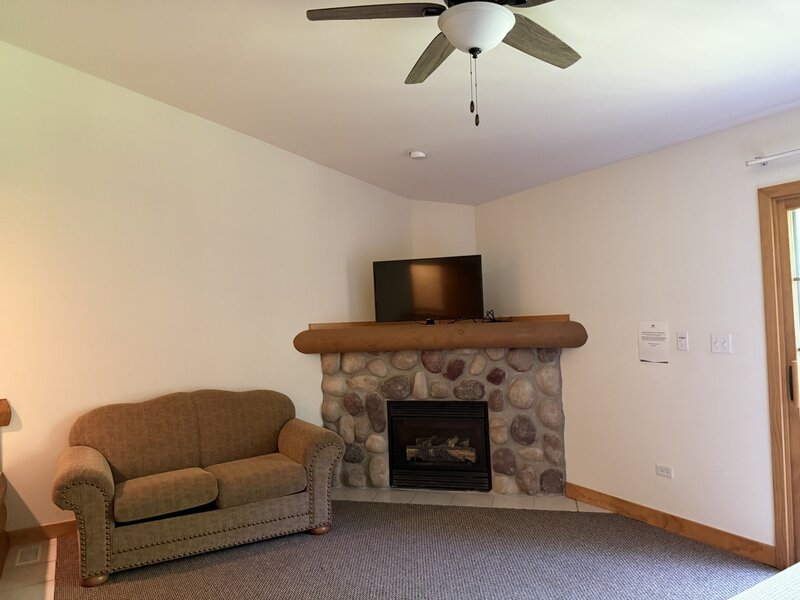 2643 N 178 Route Utica IL 61373