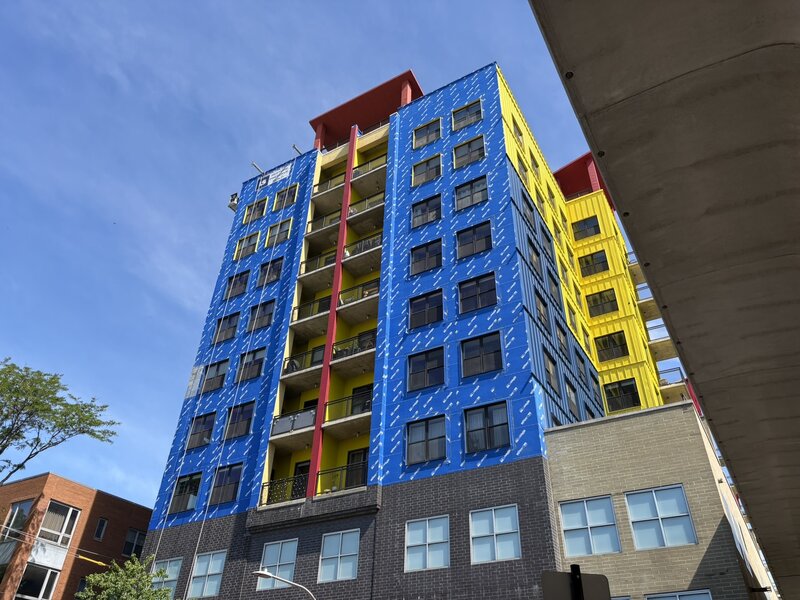 1122 W Catalpa Avenue Chicago IL 60640