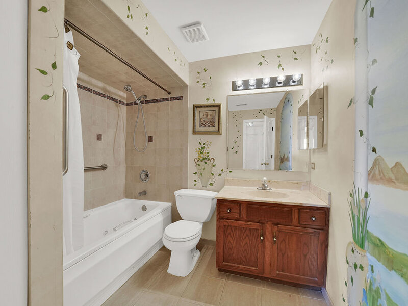 4217 W 76th Street Chicago IL 60652