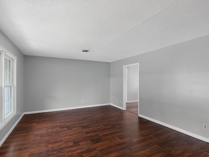 1004 E Illinois Street Marion IL 62959