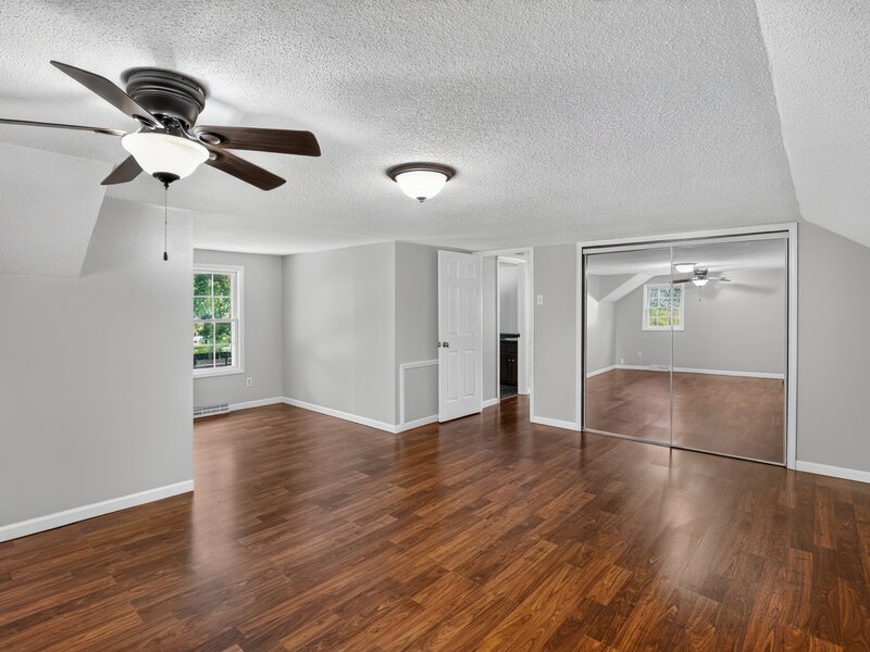 1004 E Illinois Street Marion IL 62959