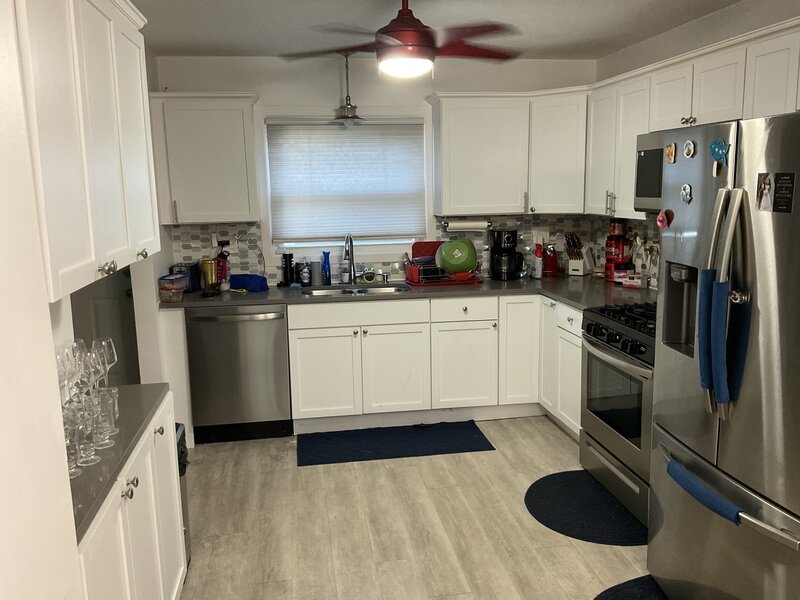 15943 Vine Avenue Harvey IL 60426