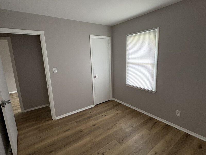 14238 Marshfield Avenue Dixmoor IL 60426