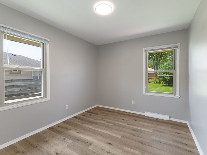 14238 Marshfield Avenue Dixmoor IL 60426