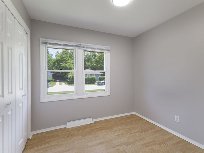 14238 Marshfield Avenue Dixmoor IL 60426