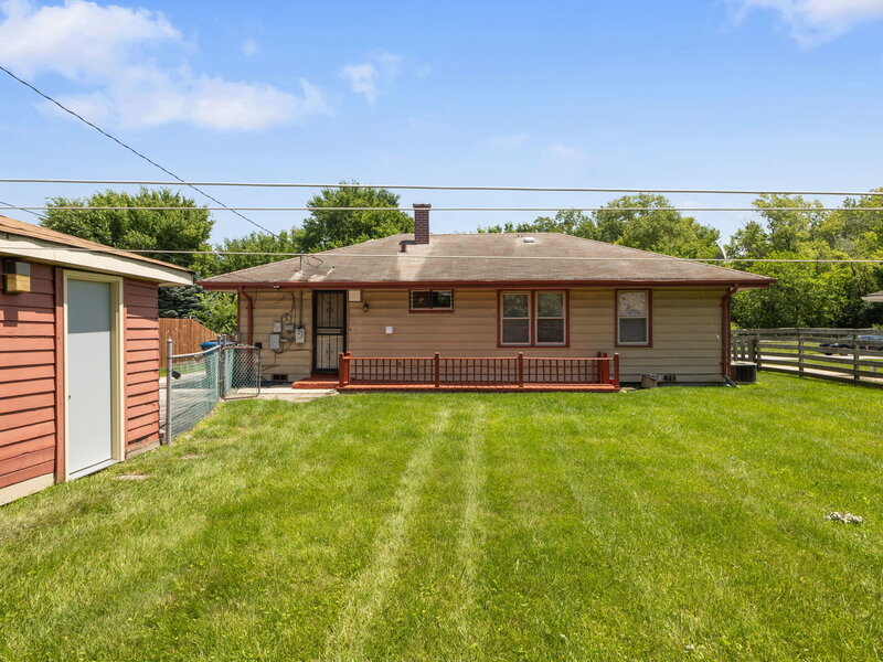 14238 Marshfield Avenue Dixmoor IL 60426
