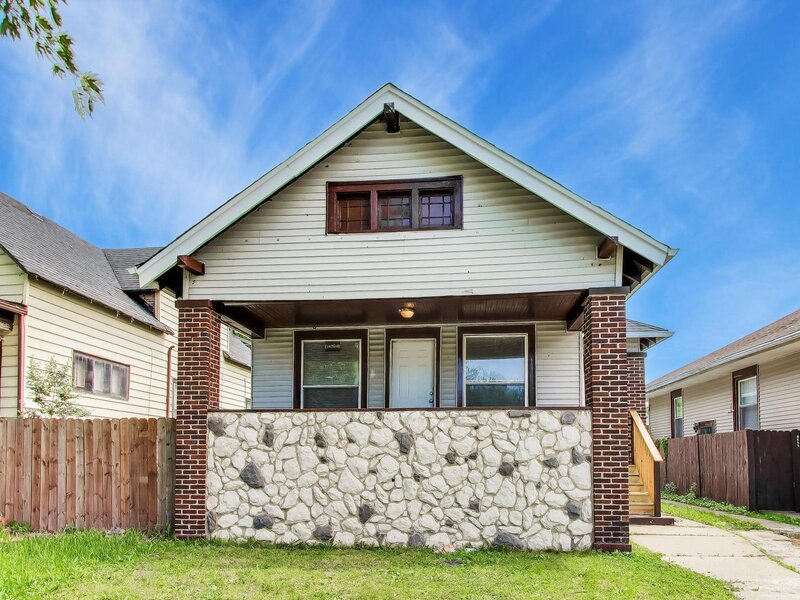 11437 S Normal Avenue Chicago IL 60628