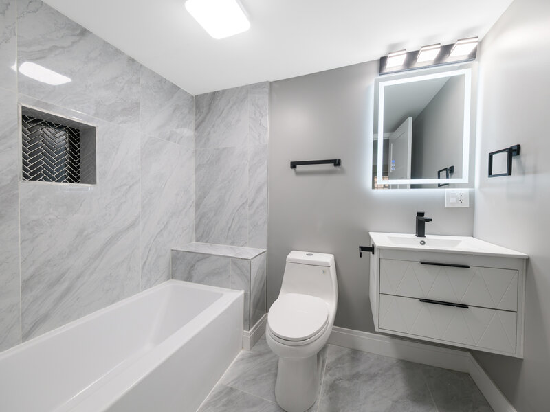 7625 S Clyde Avenue Chicago IL 60649
