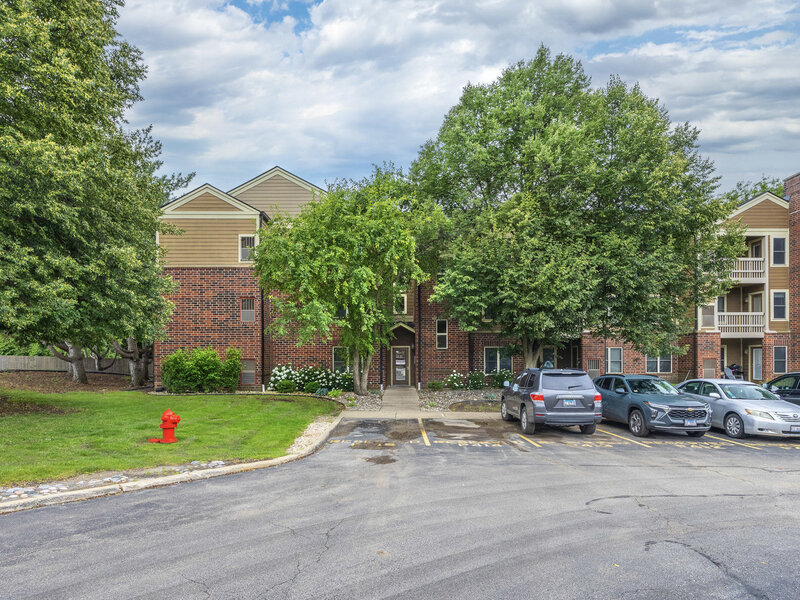 214 Glengarry Drive Bloomingdale IL 60108