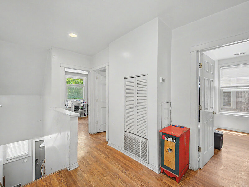 848 N Lawler Avenue Chicago IL 60651