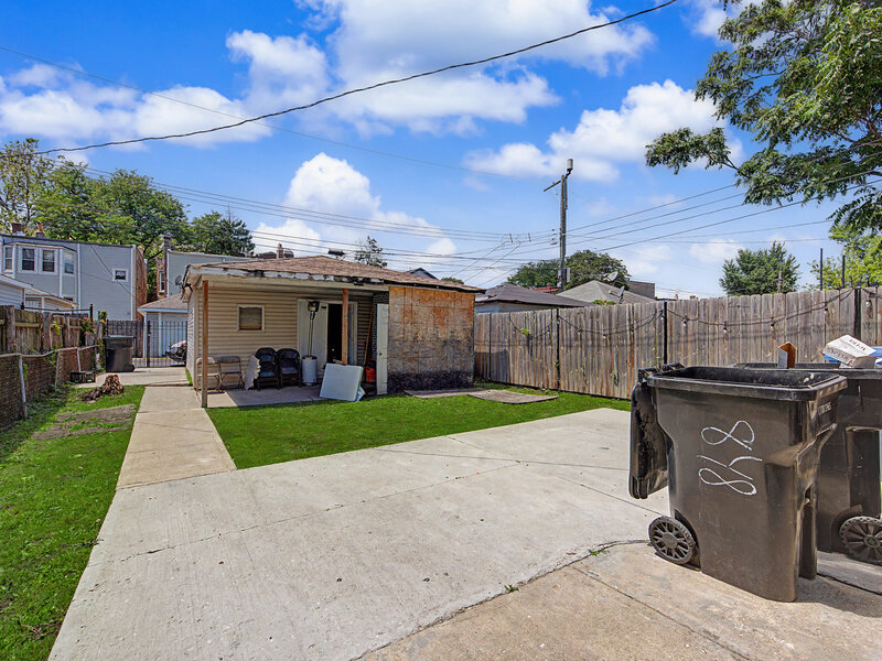 848 N Lawler Avenue Chicago IL 60651