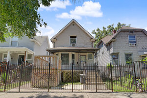 Photo of 848 N Lawler Avenue Chicago IL 60651