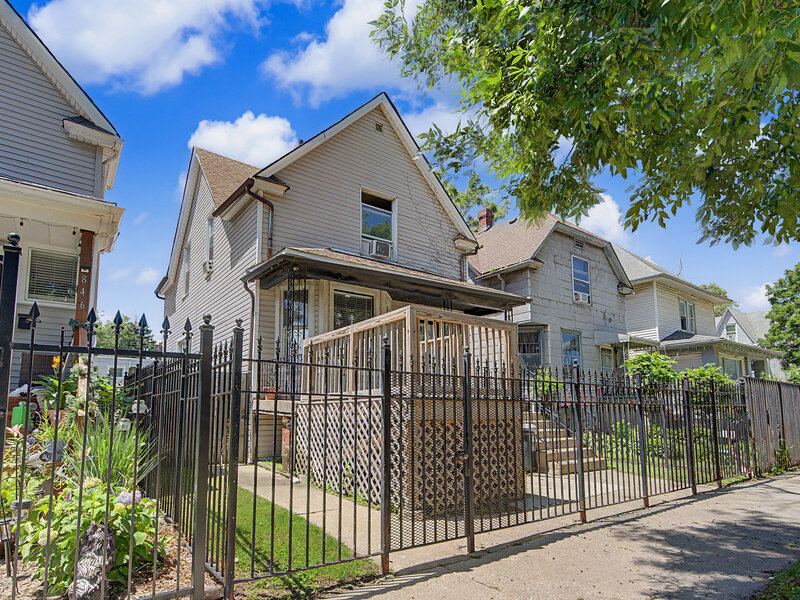 848 N Lawler Avenue Chicago IL 60651