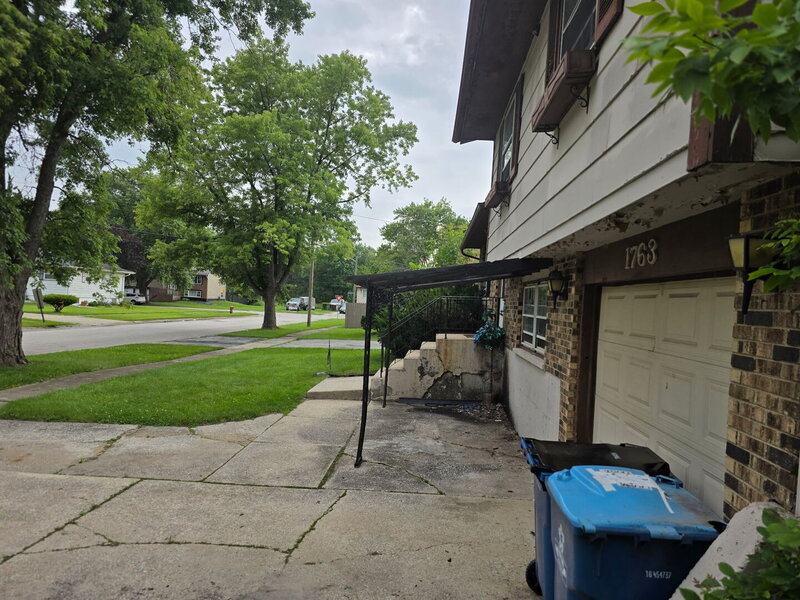 1763 225th Place Sauk Village IL 60411