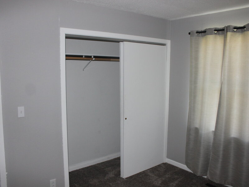 816 Oaklawn Avenue East Moline IL 61244