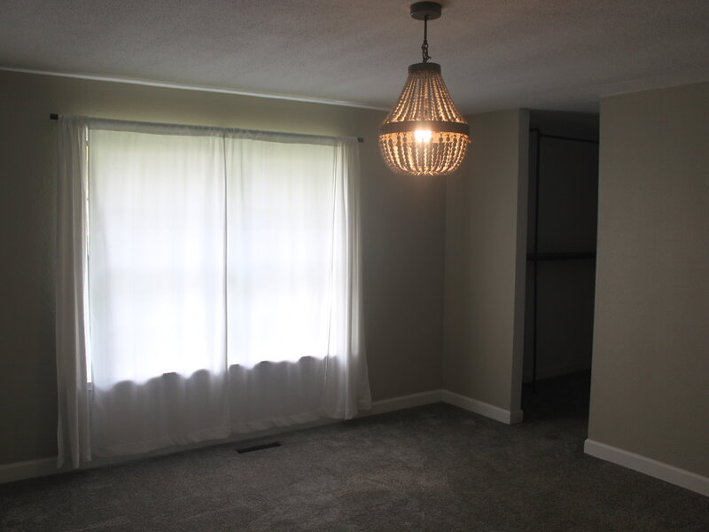 816 Oaklawn Avenue East Moline IL 61244