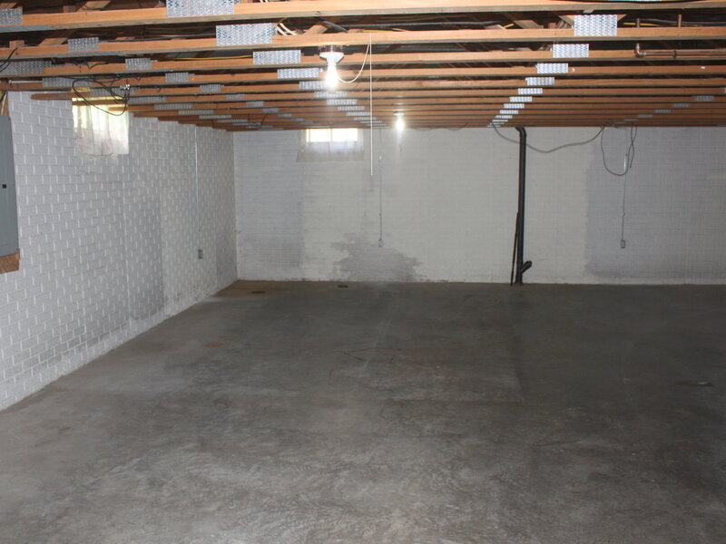 816 Oaklawn Avenue East Moline IL 61244