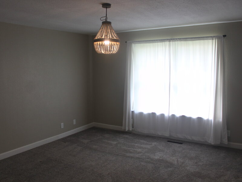 816 Oaklawn Avenue East Moline IL 61244