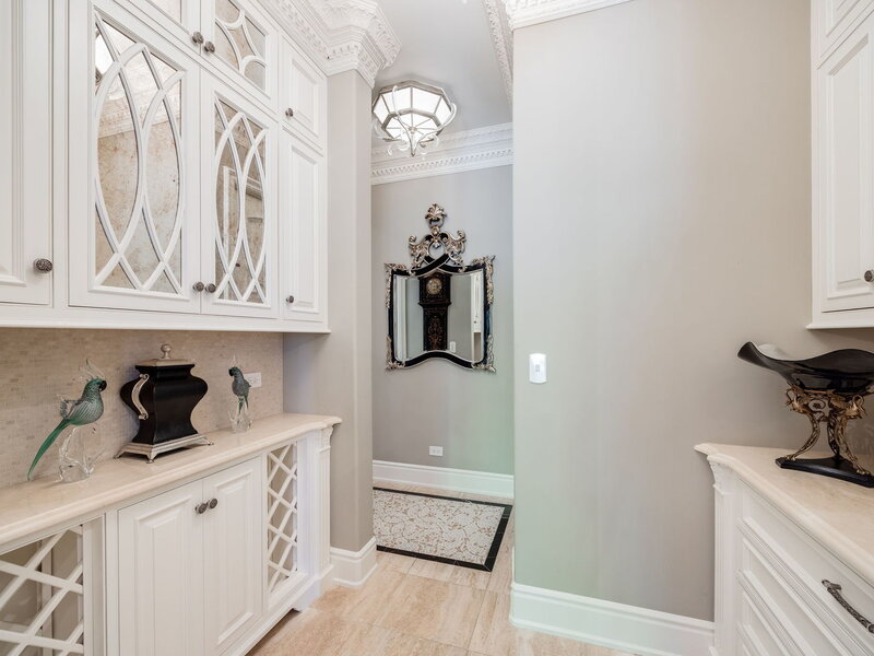 50 Baybrook Lane Oak Brook IL 60523