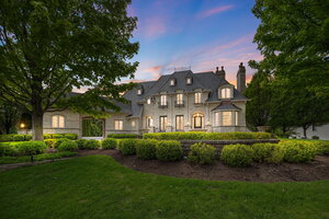 Photo of 50 Baybrook Lane Oak Brook IL 60523