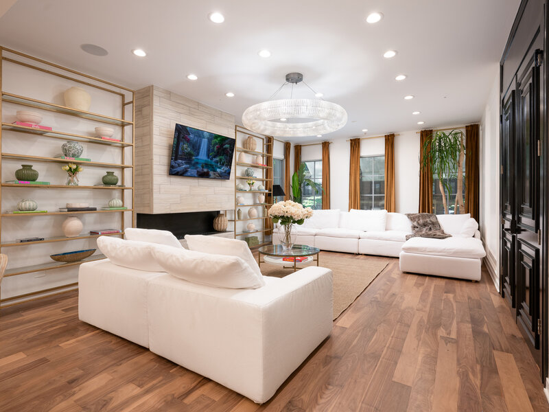 22 E Elm Street Chicago IL 60611