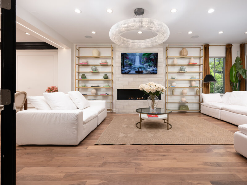 22 E Elm Street Chicago IL 60611