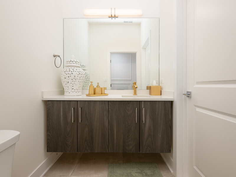 22 E Elm Street Chicago IL 60611